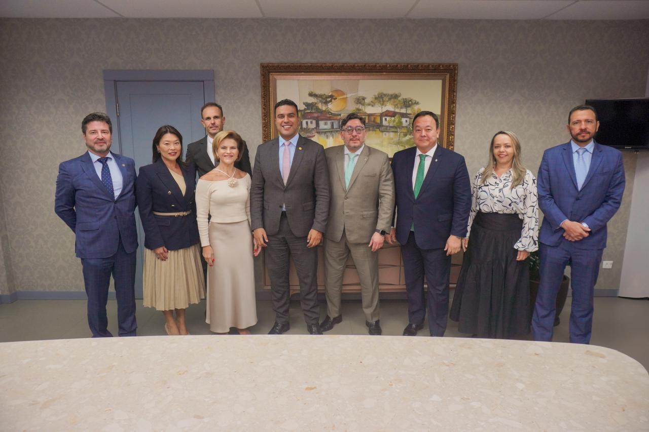 AMAPAR recepciona lideranças do associativismo na sede administrativa 